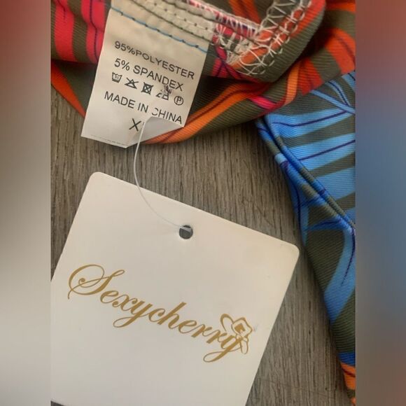 Sexy cherry woman’s swim top very beautiful colors - Picture 5 of 5